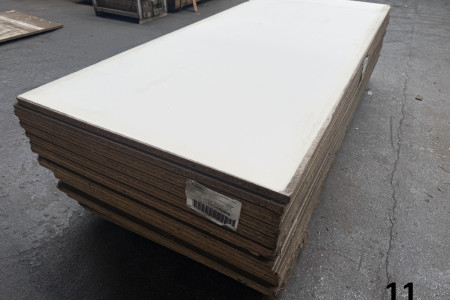 Diverse partijen houtplaten, spot goedkoop!